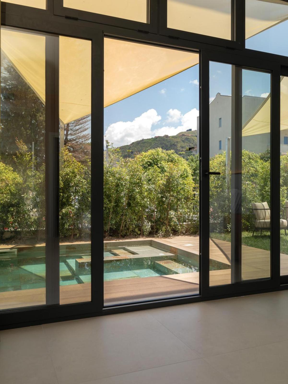 Ananea Tropea Yachting Resort מראה חיצוני תמונה